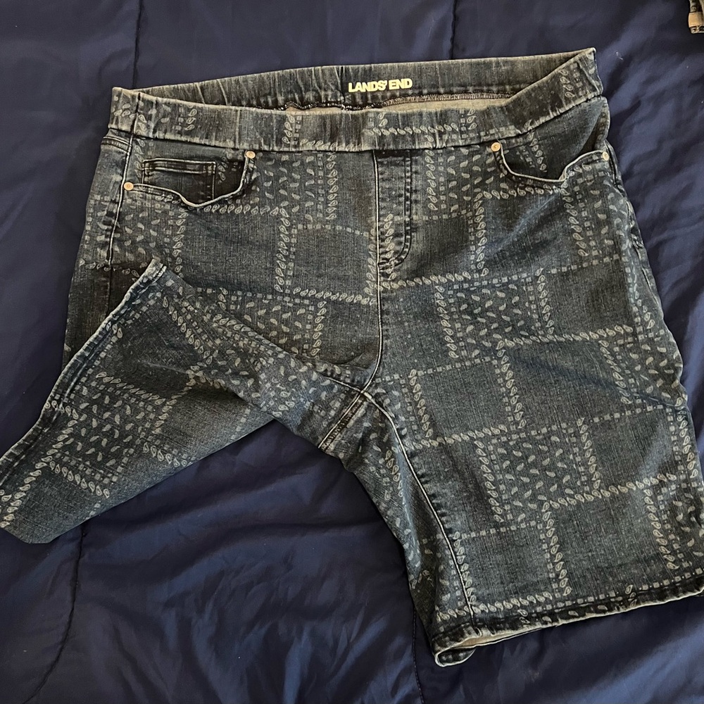Lands' End Woman’s Blue Jeans 22W